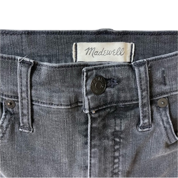 Madewell Women’s 9” Mid Rise Skinny Jeans In Black Size 27 Distressed, Bikercore - Picture 5 of 10